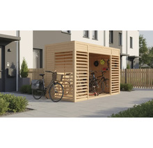 Garage à vélos en bois avec des vélos devant une maison
