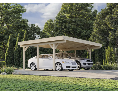Doppelcarport aus Holz mit zwei parkenden Autos im Garten