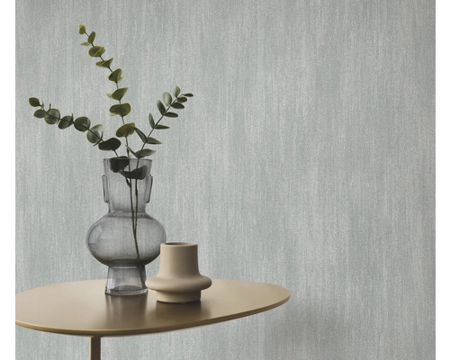 Papier peint décoratif avec des lignes verticales et des vases sur une table