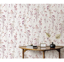 Papier peint à motif floral sur le mur
