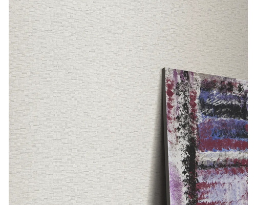 Papier peint avec motif graphique sur le mur