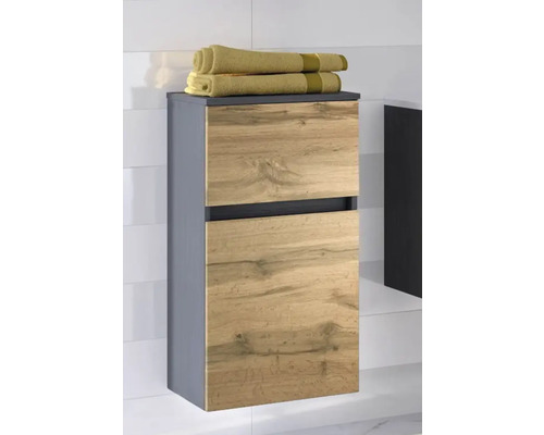 Wandhängender Badezimmer-Seitenschrank mit Korpus in Anthrazit und Fronten in Eiche-Dekor, griffloses Design.