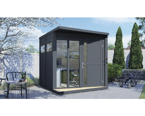 Modernes Gartenhaus mit Büromöbeln und Glastüren