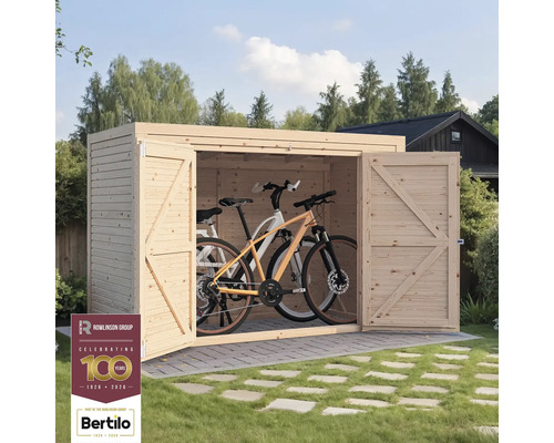 Abri à vélos en bois avec deux vélos et portes ouvertes dans le jardin