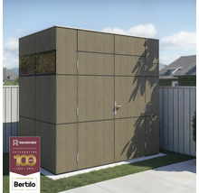 Armoire de jardin en bois avec fenêtre et porte sur une pelouse