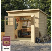 Holzgartenhaus mit Regalen und Werkzeugen