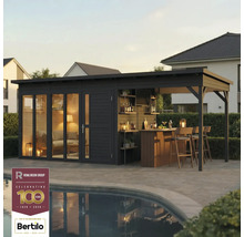 Abri de jardin avec bar, étagères et sièges à côté d'une piscine.