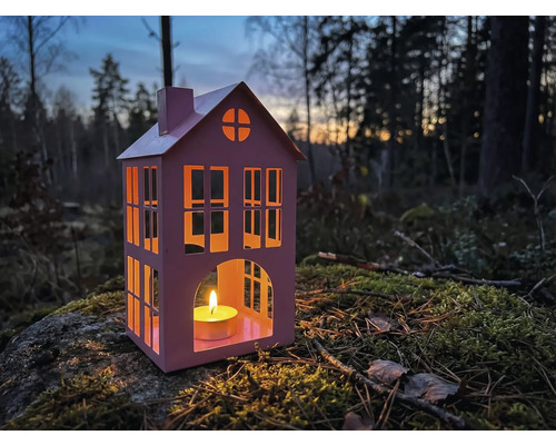 Dekorative Windlicht Laterne in Hausform mit Teelicht für stimmungsvolle Beleuchtung im Innen- und Aussenbereich