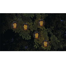 Guirlande lumineuse avec effet de flamme pour éclairage de jardin sur un arbre