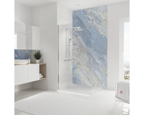 Salle de bain avec douche, lavabo et miroir dans un design lumineux