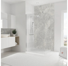 Salle de bain moderne avec cabine de douche, lavabo et grand miroir