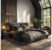 Modernes, gemütliches Schlafzimmer mit gepolstertem Bett, dunkler Holzwandverkleidung, großem Fenster, Zimmerpflanze und Fischgrät-Parkett.