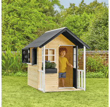 Cabane de jeu en bois avec fenêtre, porte et tableau noir dans le jardin
