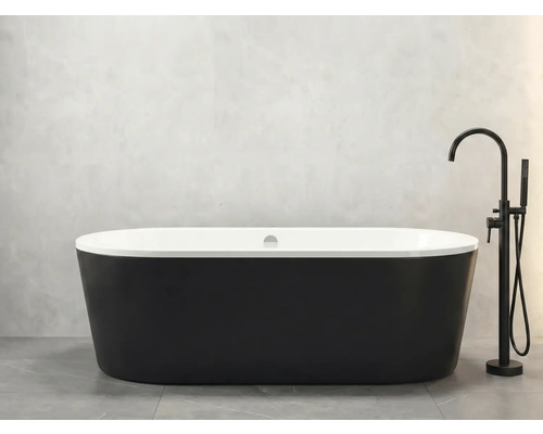 Baignoire îlot avec robinetterie pour salle de bain