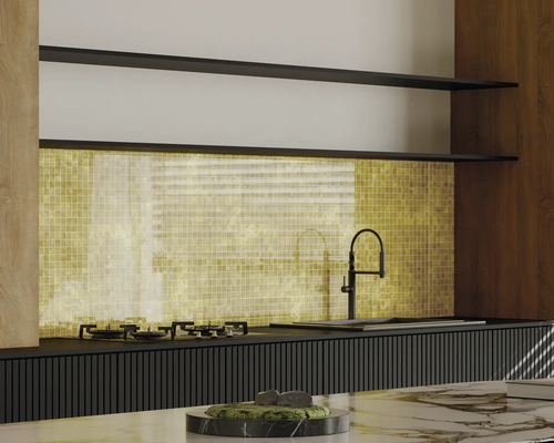 Scène de cuisine avec évier, plaque de cuisson et carreaux de mosaïque