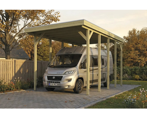 Abri de voiture en bois avec camping-car sur sol pavé
