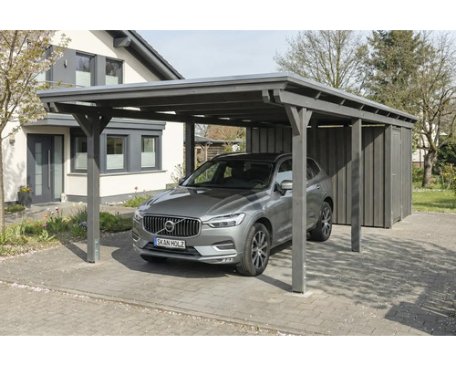 Modernes Carport mit Geräteraum aus Holz und geparktem Auto davor