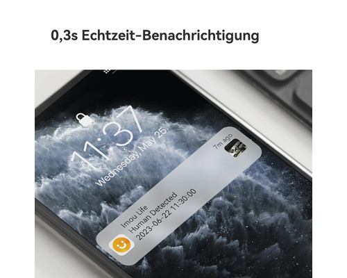 Smartphone affichant une notification de l application Imou Life pour une personne détectée en temps réel en zéro virgule trois secondes.
