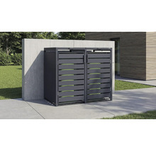 Doppel-Mülltonnenbox aus Metall mit horizontalen Lamellen auf einer modernen Terrasse vor einer Sichtbetonwand.