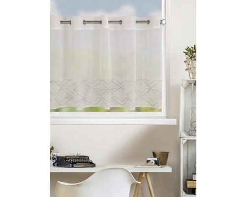 Rideau brise-bise transparent blanc avec œillets métalliques et motif géométrique au bord inférieur.