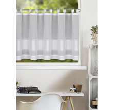 Rideau brise-bise blanc semi-transparent avec passants et rayures horizontales au bas, installé sur une fenêtre dans un bureau clair.