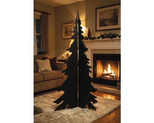 Silhouette d'arbre de Noël décoratif dans un salon chaleureux avec cheminée allumée, canapé et tapis moelleux.