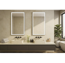 Salle de bain moderne avec deux miroirs LED, vasques à poser rectangulaires, robinetterie noire murale et meuble sous-vasque sombre.