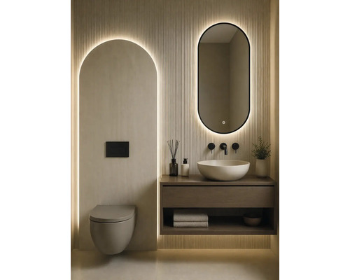 Toilette suspendue moderne, meuble sous-vasque en bois avec vasque ronde et miroir ovale rétroéclairé sur un mur à lattes verticales.