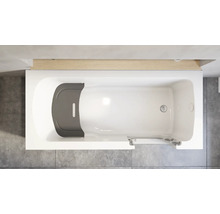 Baignoire rectangulaire avec porte intégrée et siège de bain, vue de dessus dans une salle de bain moderne.