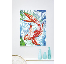 Leinwandbild mit farbenfrohem Fisch-Motiv über einem Regal mit Deko-Vasen.