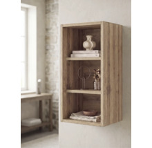 Étagère murale rectangulaire en bois avec trois compartiments ouverts, décorée de vases et de livres dans une pièce lumineuse.