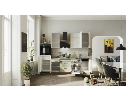 Moderne, helle Küchenzeile mit Backofen, Geschirrspüler, Kühlschrank und Dunstabzugshaube. Inklusive Spüle, Schränken und Schubladen.