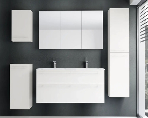Modernes Badezimmermöbel-Set mit Doppelwaschtisch-Unterschrank, dreitürigem Spiegelschrank, Hochschrank und zwei Hängeschränken.