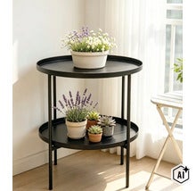 Table d appoint ronde en metal a deux etageres decoree de plantes en pot dans un espace de vie lumineux. (Image AI modified or generated)
