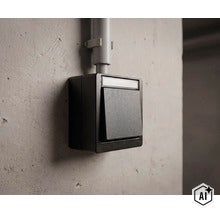 Interrupteur en saillie avec voyant lumineux pour montage mural en intérieur et en extérieur (Image AI modified or generated)