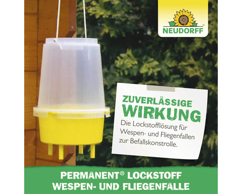 Piège à guêpes et mouches Neudorff Permanent sous forme de récipient en plastique avec suspension pour le contrôle des nuisibles.