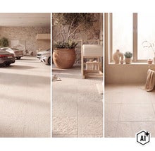 Drei Ansichten von Bodenfliesen mit Steinoptik in verschiedenen Innenbereichen wie einer Garage, einem Patio und einem Wohnraum. (Image AI modified or generated)