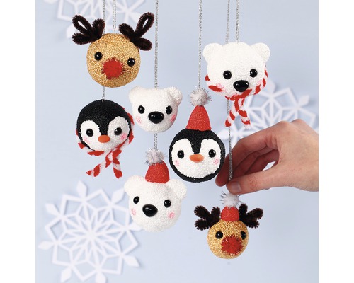 Décorations avec des motifs d''ours, de pingouin et de renne comme décorations de Noël