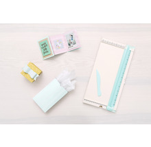 Kit de bricolage décoratif avec papier, cadeau et planche à rainurer