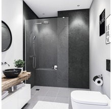 Modernes Badezimmer mit Dusche, Waschbecken und Toilette