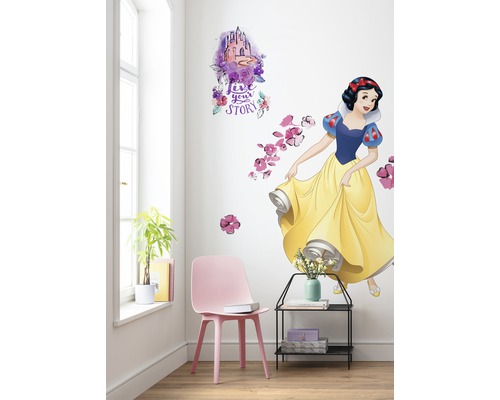Décoration murale avec des motifs de Blanche-Neige dans une chambre d''enfant