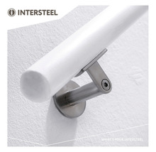 Main courante Intersteel avec support sur un mur