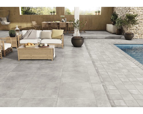 Dalle de terrasse en grès cérame fin Smartgrip béton uni bord rectifié 60 x 60 x 2 cm