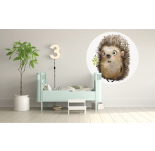 Kinderzimmer mit Wandtattoo, Bett und Zimmerpflanze