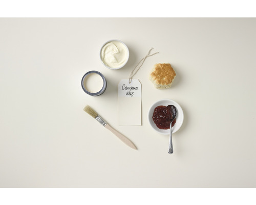 Peinture, pinceau, confiture, pâtisserie et étiquette avec l''inscription Gebrauchs Weiss