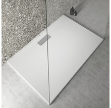 Rechteckige Duschwanne mit flachem Design und integriertem Abfluss
