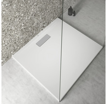 Receveur de douche rectangulaire avec un design plat et un drain intégré