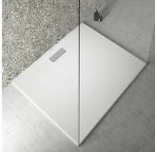 Receveur de douche carré avec design plat et bonde rectangulaire