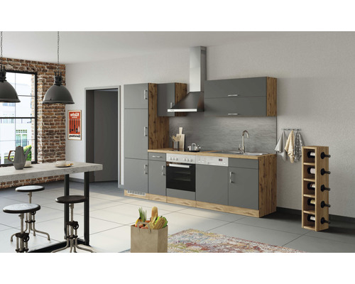 Moderne Küche mit grauen Schränken, Holzelementen und Esstisch