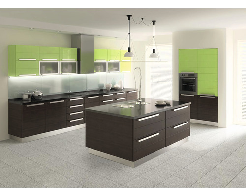 Moderne Küche mit Kücheninsel, grünen und braunen Elementen